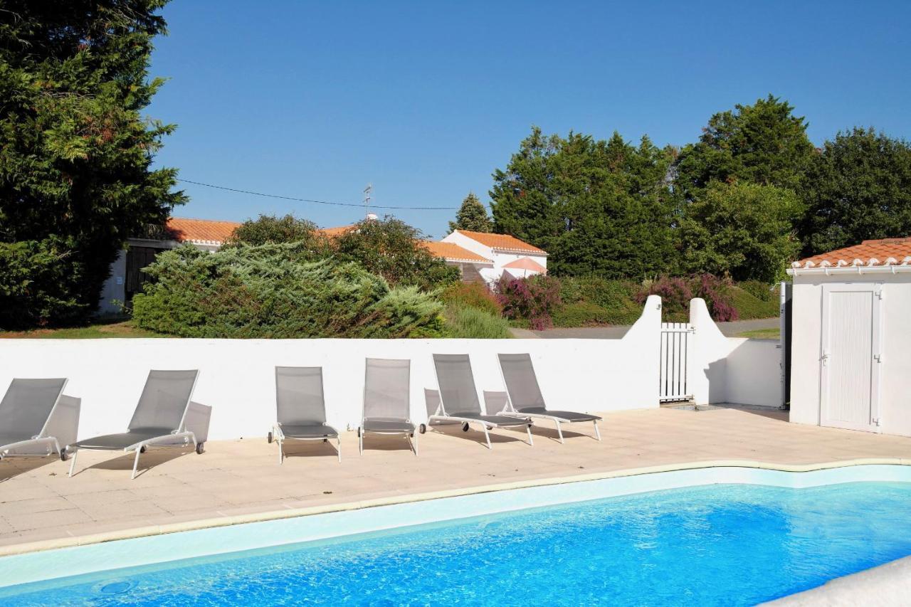 Maison Pour 4 A La Campagne Avec Piscine Commequiers Luaran gambar